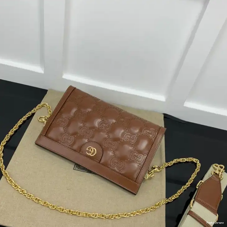 Fashionrepsfam ru 2208YA0024 Bag Gucci 0823